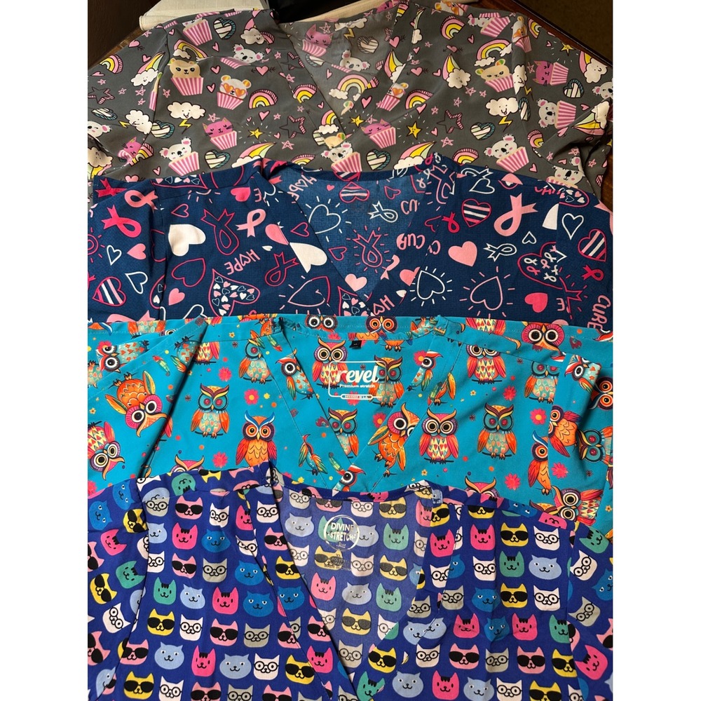 Scrub Top Bundle Lot of 4 Womens Print  Owls Cats Awareness Cupcakes Size XL L